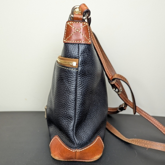 Dooney & Bourke Pebble Grain Black Leather Crossbody Purse Handbag Large - Picture 4 of 10